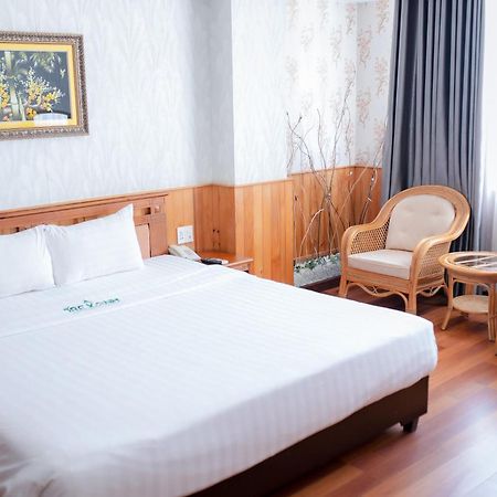 Tre Xanh Hotel Pleiku Esterno foto